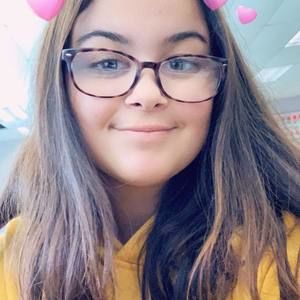 Meet your Posher, Emy